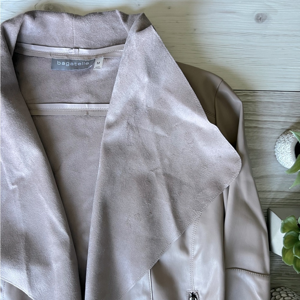 BAGATELLE faux leather draped jacket size M EUC - Picture 5 of 14